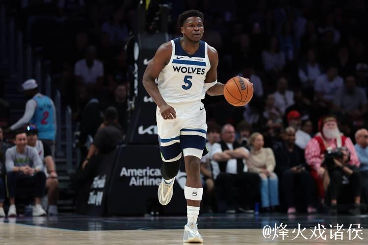 爱德华兹26+5鲍威尔21分 森林狼击败热火豪取三连胜